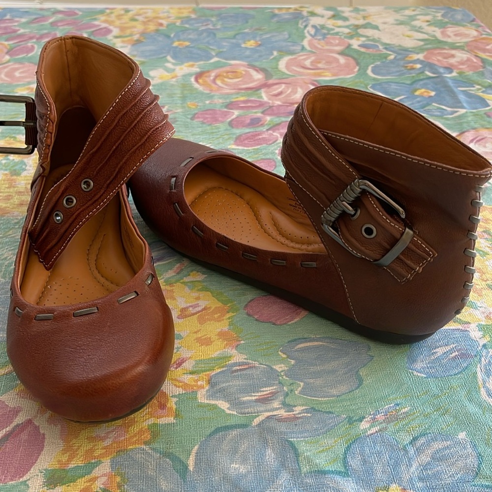 Women Shoes